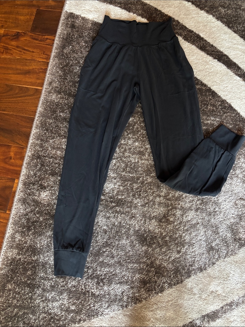 Athleta Black Salutation Jogger Pants